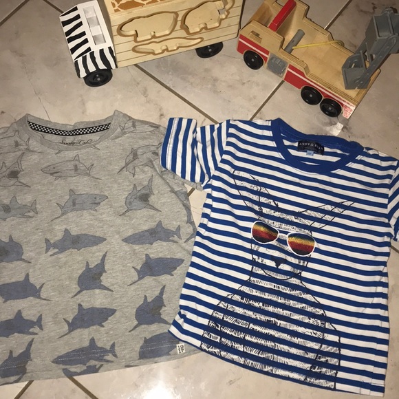 Kids Sz 5T bundle of tops - Picture 1 of 3